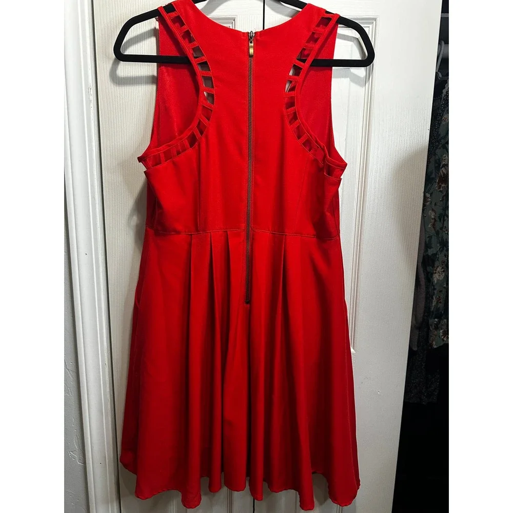 Buttons Red Dress Size L with Zip Back - Picture 4 of 7